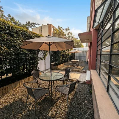 Terraza al aire libre de la residencia